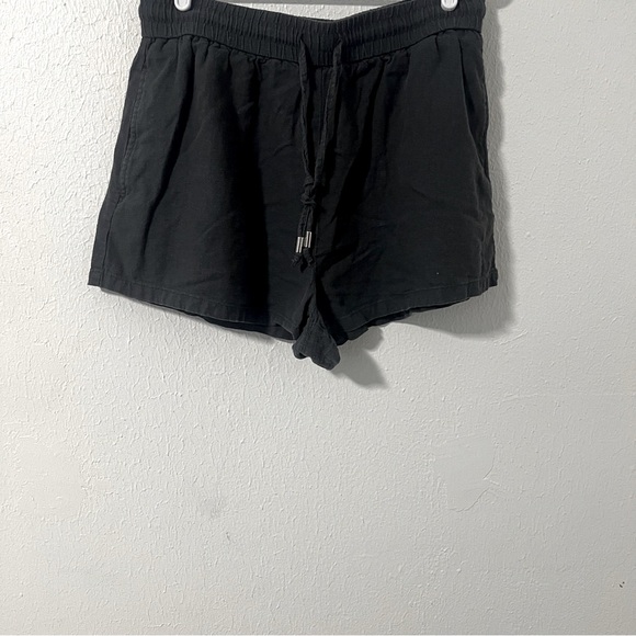 Zara Women’s Large Charcoal Classic Pullon Shorts Pockets Drawstring Casual - Picture 1 of 7